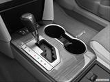 Gear shifter/center console photo
